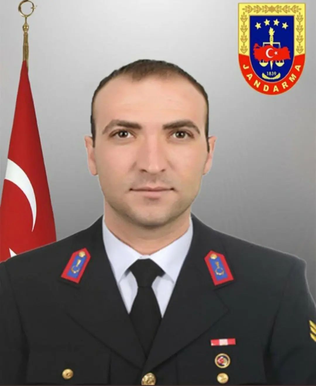 Gökdere Jandarma Karakolunda görev yapan Jandarma Astsubay Kıdemli Çavuş Yasin KORKMAZ görevi başında geçirdiği kalp krizi sonucu vefat etmiştir.